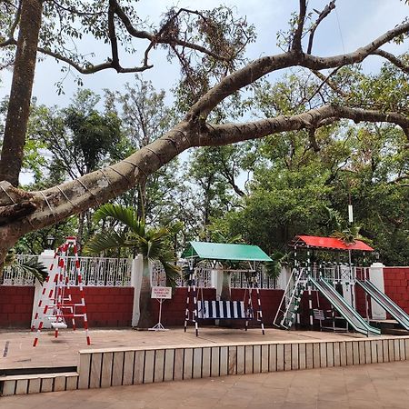Jaffer Bhai'S Brickland Hotel Panchgani Esterno foto