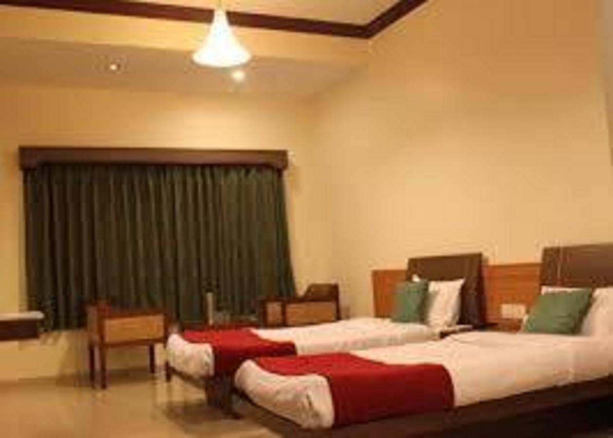 Jaffer Bhai'S Brickland Hotel Panchgani Esterno foto