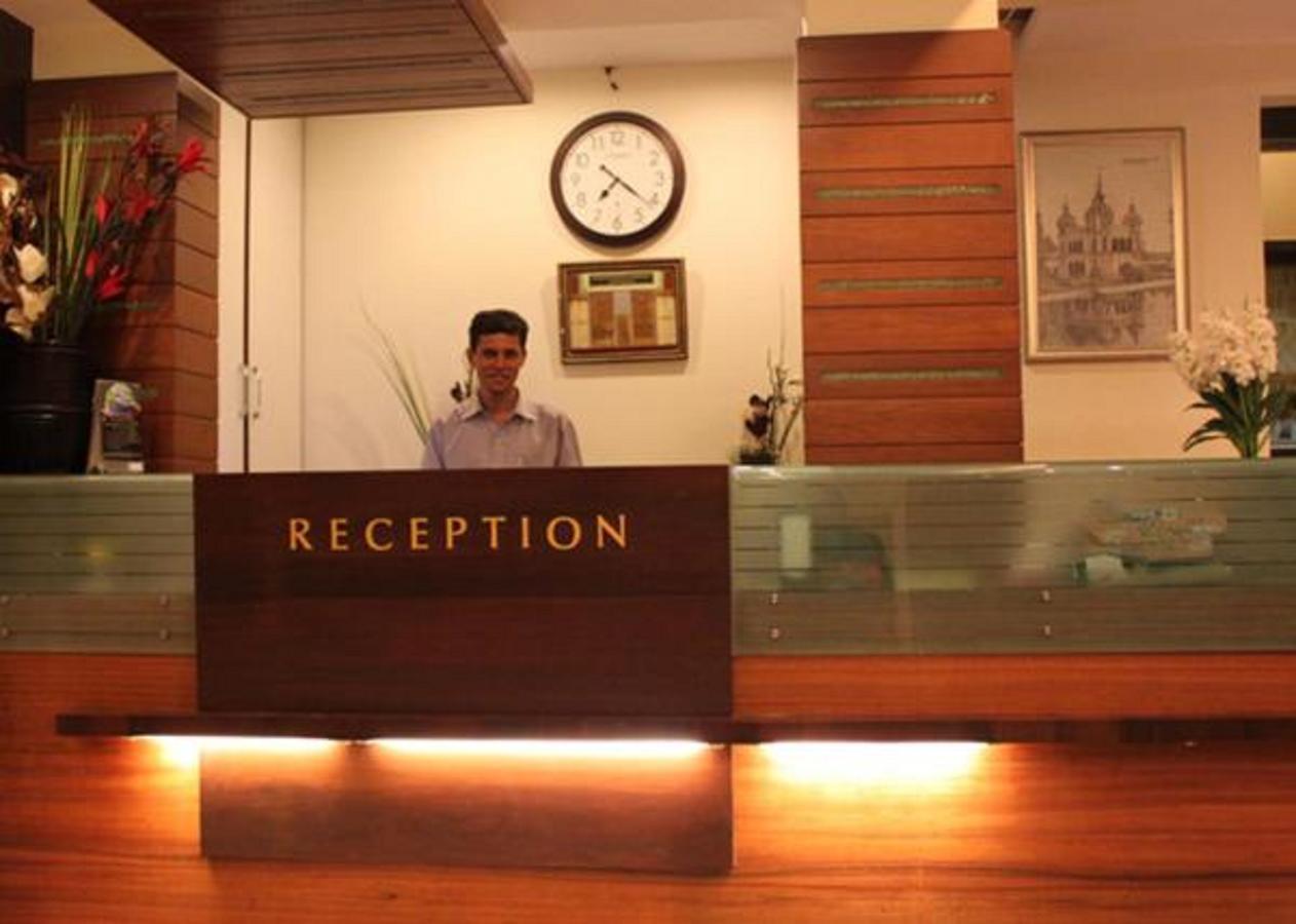 Jaffer Bhai'S Brickland Hotel Panchgani Esterno foto