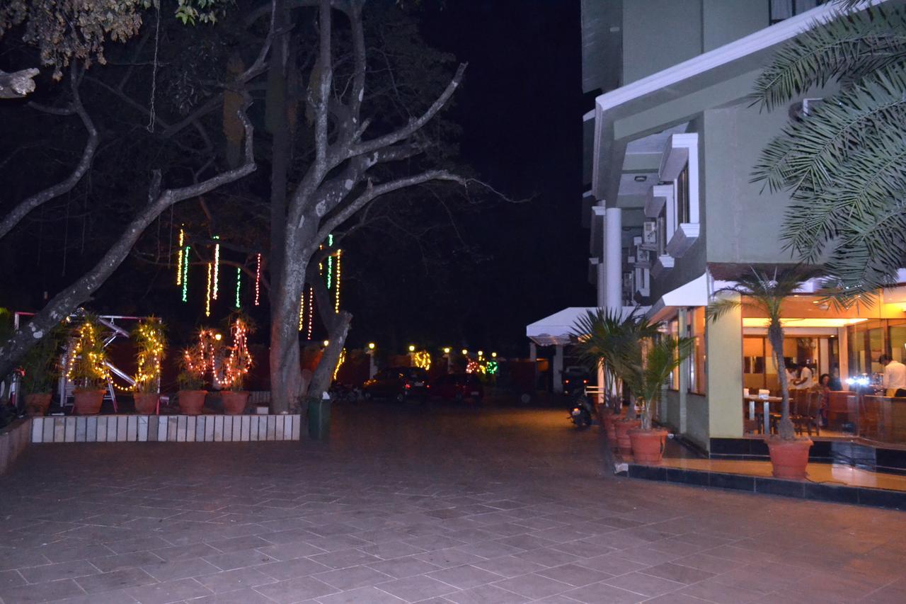 Jaffer Bhai'S Brickland Hotel Panchgani Esterno foto